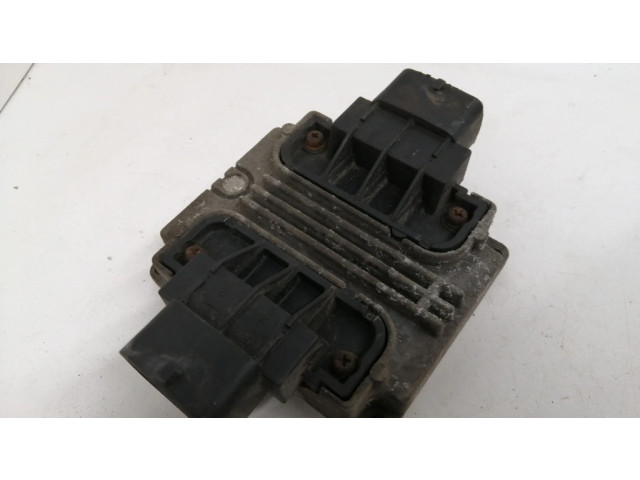 Блок управления двигателя 55564010 Saab 9-3 Ver2