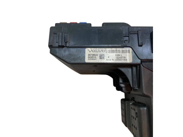 Pojistková skříňka 30728542, 12243779 Volvo XC90 2009