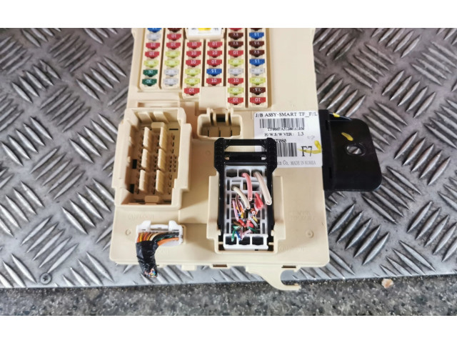 Pojistková skříňka 919552T080 KIA Optima 2013