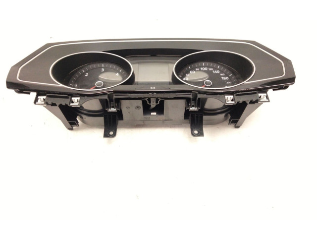 Přístrojová deska Volkswagen Passat Alltrack 2014 3G0920741