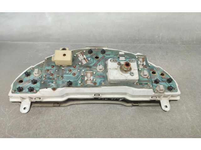 Панель приборов 19663701 Nissan Vanette