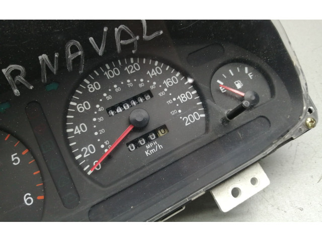 Přístrojová deska KIA Carnival 2001 K57B55430