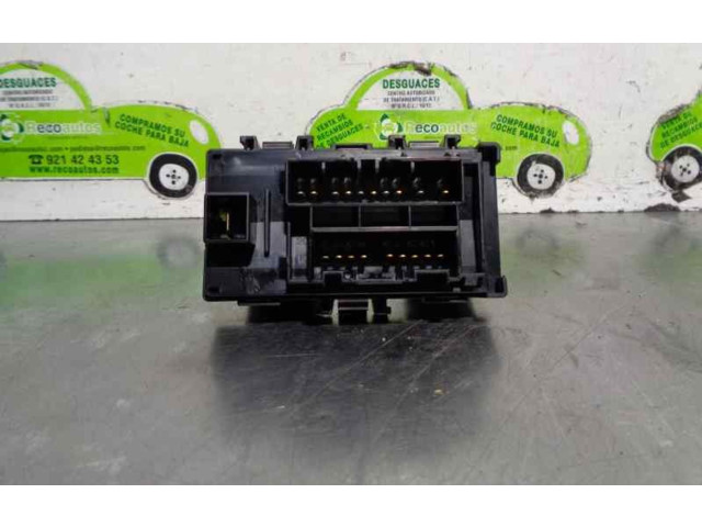 Pojistková skříňka Řídící jednotka BSM 919512S000 Hyundai ix35 2012