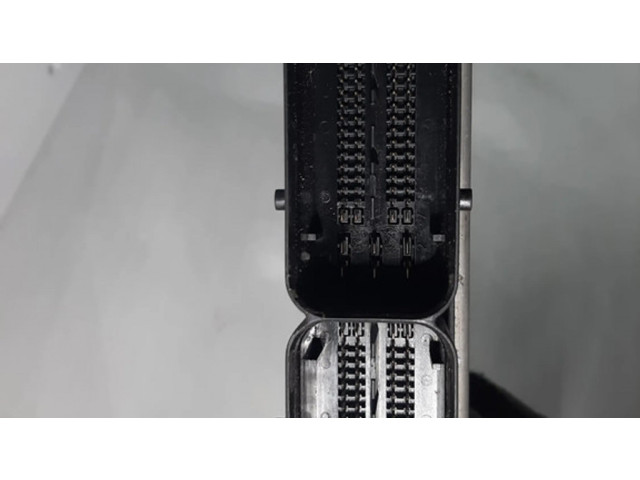 Блок управления двигателя 55246588, MJD8F3D1   Opel Combo D