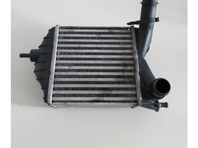 Интеркулер  8.478.500.0   Fiat Punto (188) 