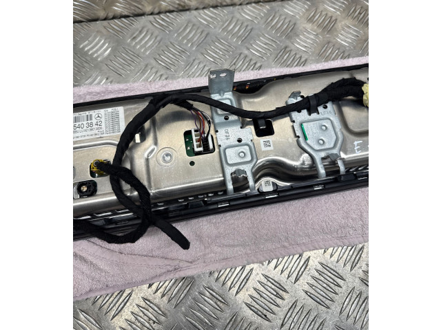 Přístrojová deska Mercedes-Benz E W213 2018 A2135403842