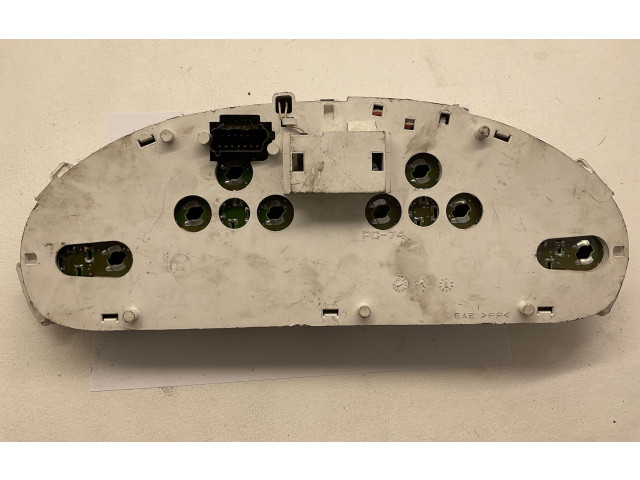 Přístrojová deska  Chrysler Grand Voyager IV 2001 70113R, R523AC  