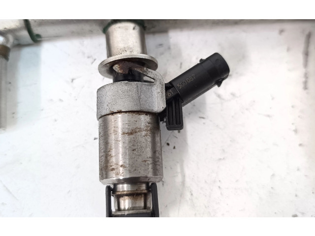 Топливная рампа 06H133317C, 06J906051D Audi A4 Allroad для двигателя CPM