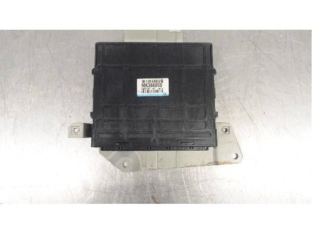 Блок управления впрыском Mitsubishi Pajero