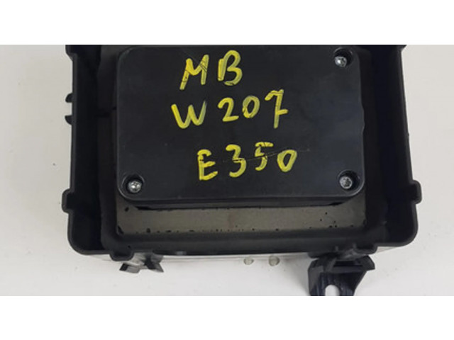 Вакуумный насос центрально замка