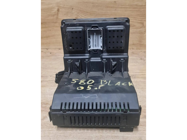 Pojistková skříňka 30728356, 12216069 Volvo S80 2005