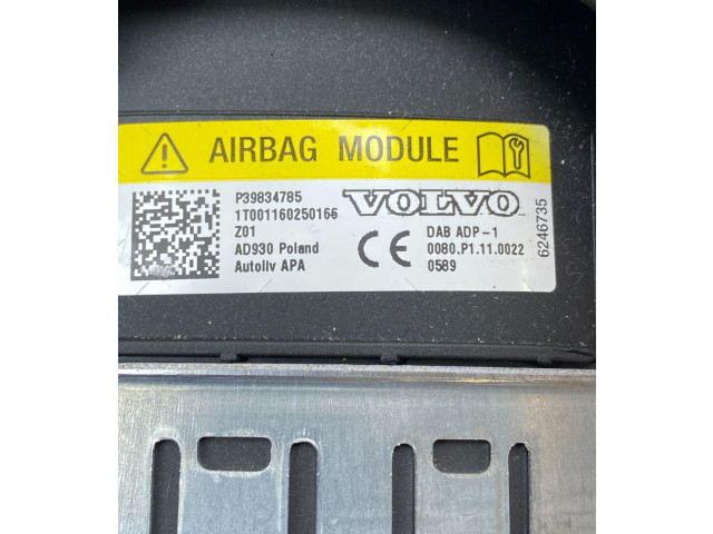 Подушка безопасности водителя 39834785   Volvo XC90
