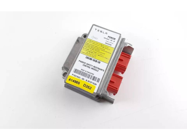 Блок подушек безопасности 103164300B, 1031643-00-B Tesla Model S