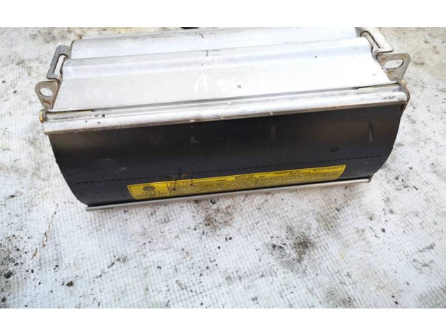 Надувная подушка для пассажира Skoda Octavia Mk1 (1U) 1996 - 2004 года