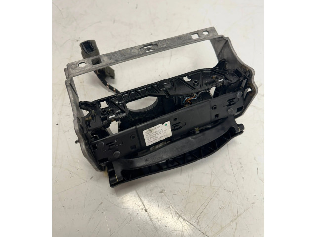 Pojistková skříňka Экран/ дисплей / маленький экран 4H0857273A, 320780000 Audi A8 S8 D4 4H 2012