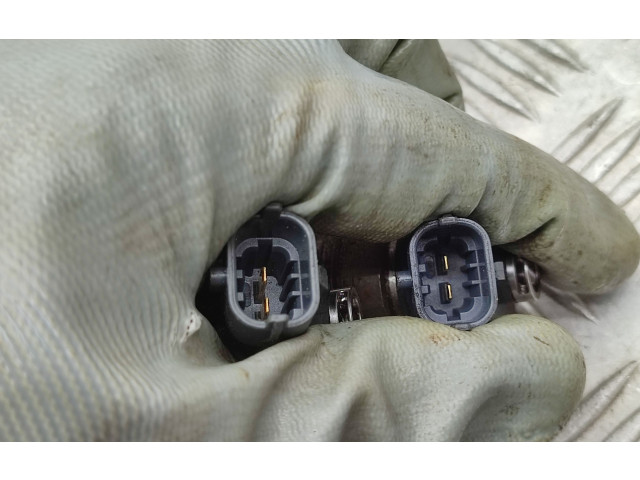 Комплект форсунок H8201453073, 0445110652    Dacia Sandero II   