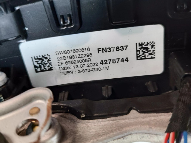 Volant BMW 4 G22 G23 G24 G26 2022 7857778