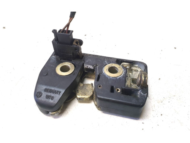 Zámek zadních dveří Volkswagen Golf III 1994