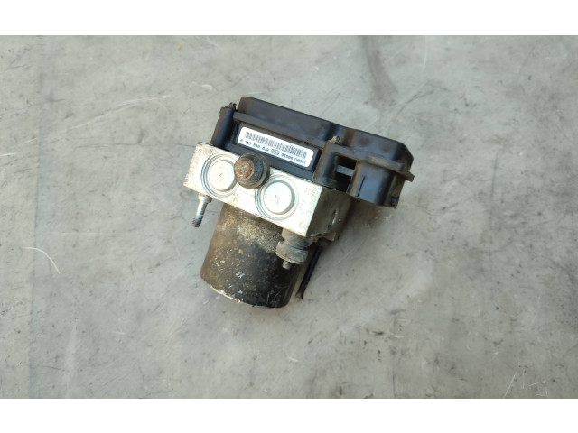 Блок АБС 0265232356, 877527   Renault  Trafic II (X83)  2002 - 2014 года