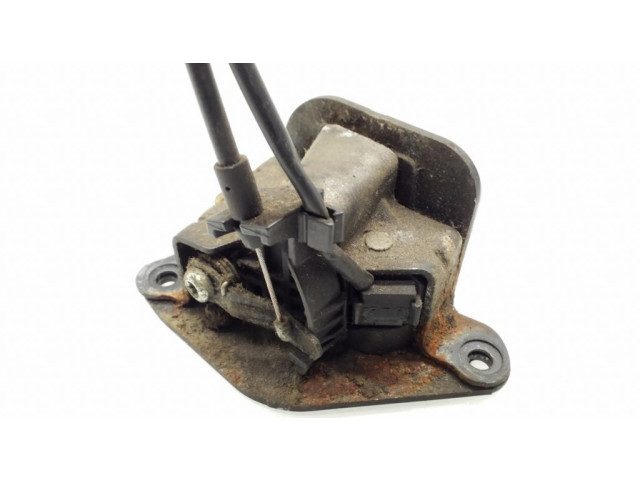 Замок задней крышки