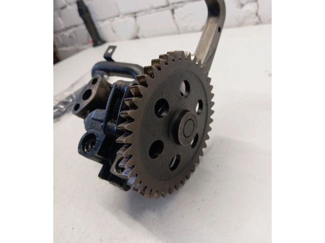 Čerpadlo oleje 070115105A, 070115153 Volkswagen Transporter - Caravelle T5