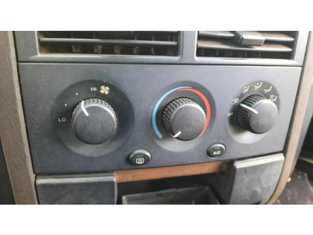 Блок управления климат-контролем 55115904AC   Jeep Grand Cherokee (WJ)