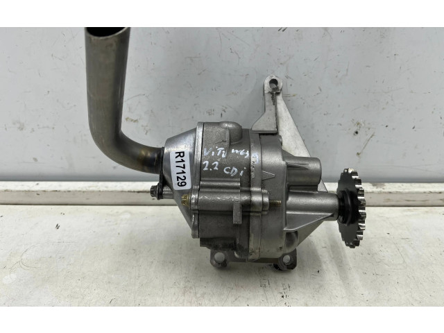 Масляный насос   6111810201, a6121810047  Mercedes-Benz Vito Viano W639 