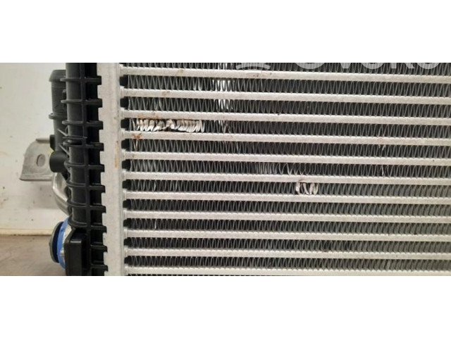 Интеркулер 9836073780 Opel Grandland X