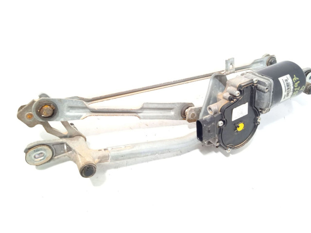 Двигатель стеклоочистителей 52064589   Fiat 500L