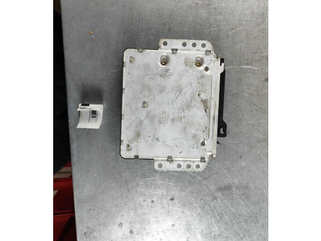 Блок управления двигателем Блок управления 3547777, 5003835   Volvo 940