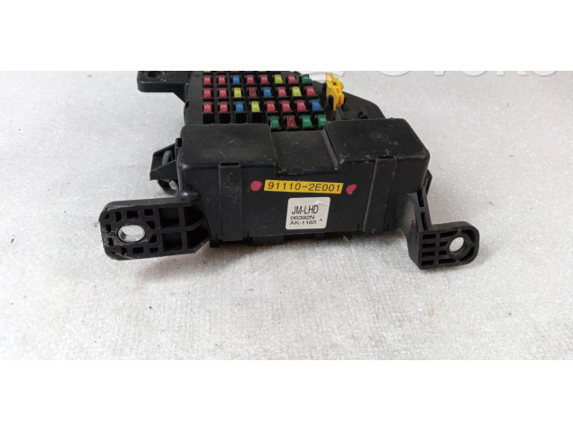 Блок предохранителей 911102E001, 911102E001    Volvo XC90   