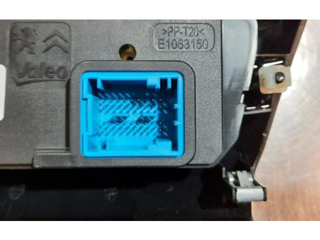 Блок управления климат-контролем 98195706XU Peugeot 2008 II