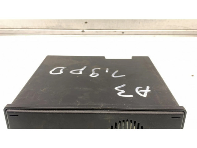 Считывающее устройство CD/DVD навигации (GPS)