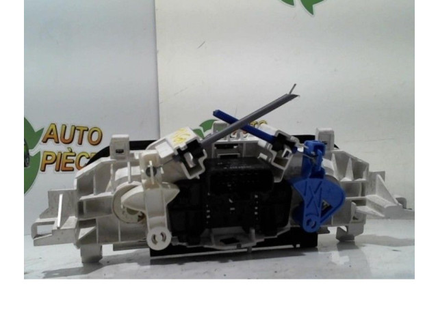 Блок управления климат-контролем    Renault Twingo II