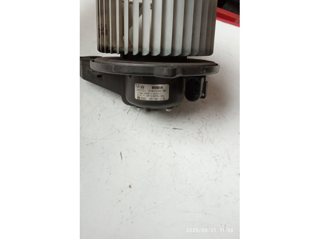 Вентилятор печки    MF0160700362, 4B1820021B   Audi A6 S6 C5 4B