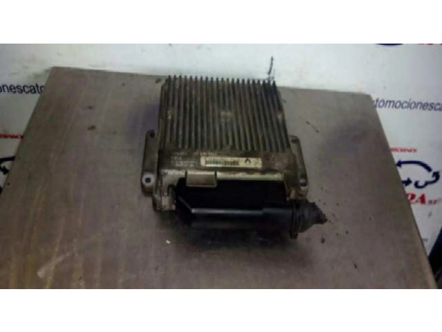 Řídící jednotka 7700104481 Renault Clio I 1990