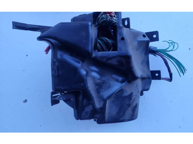   Pojistková skříňka 9568205480   Citroen Berlingo 1996