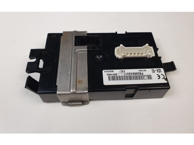 Блок комфорта 8200943317   Renault Trafic II (X83)   