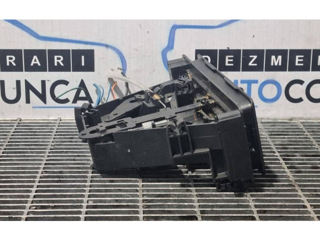 Блок управления климат-контролем    Suzuki Jimny