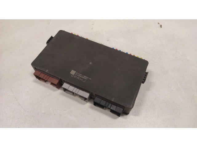 Pojistková skříňka 13b224, FU5T13B224AC Ford Explorer 2014