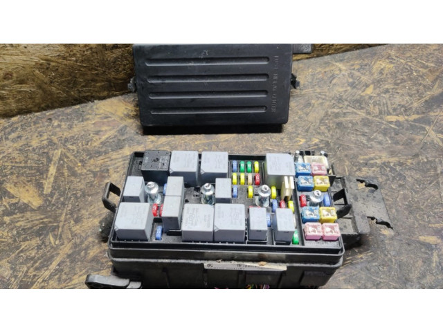 Блок предохранителей 96647287   Chevrolet Epica    