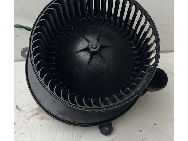 Вентилятор печки       Jeep Cherokee III KJ