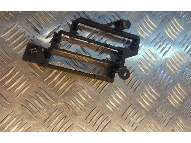 Блок предохранителей  8K2971845A   Audi A5 8T 8F    