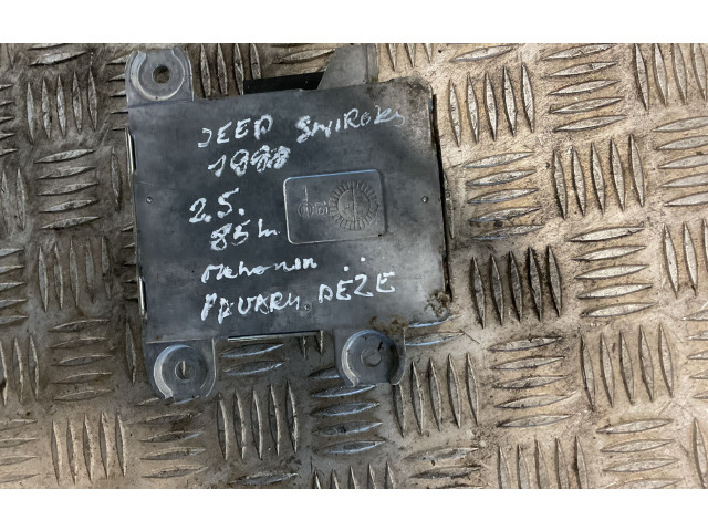 Блок управления коробкой передач    Jeep Cherokee XJ