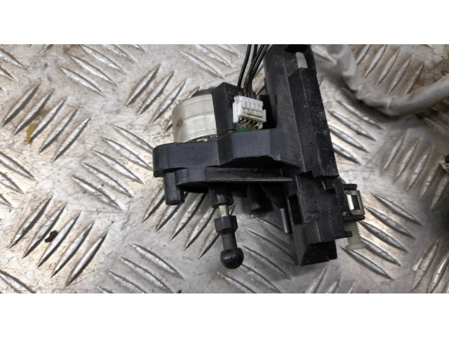 Передняя фара