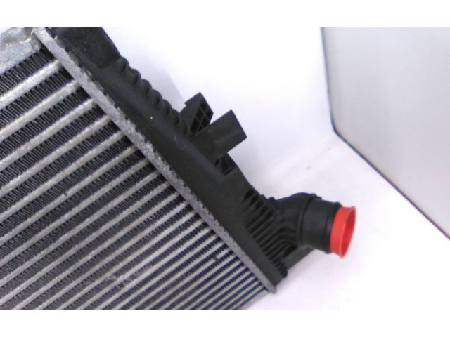 Интеркулер 50507299 Alfa Romeo 159