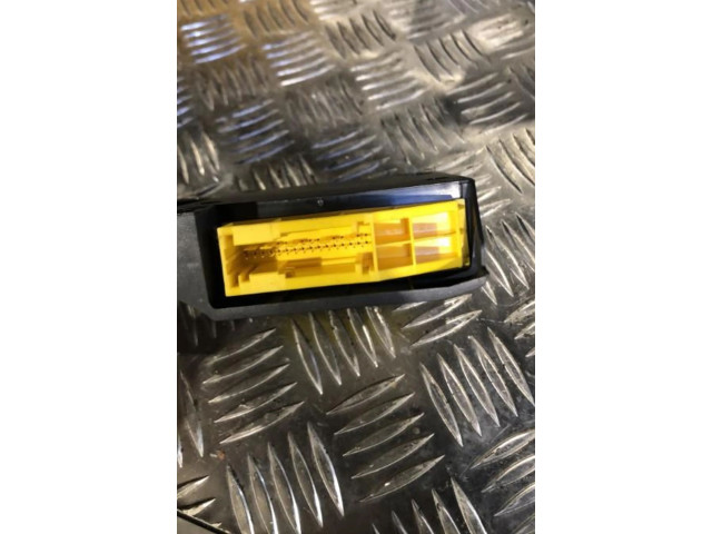 Блок подушек безопасности 8201002828 Dacia Sandero