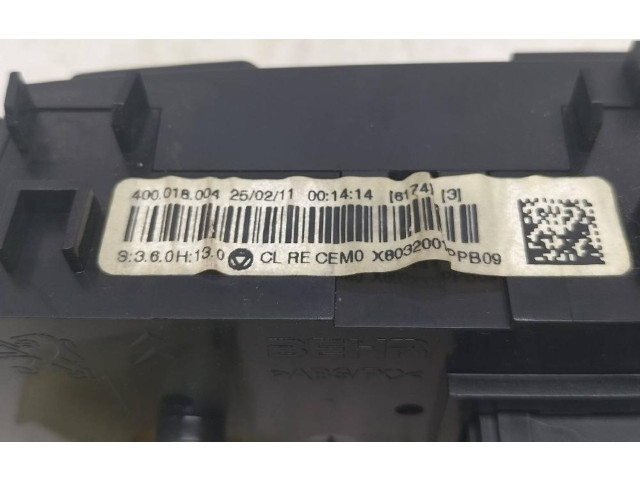 Блок управления климат-контролем X8032001, 400018004   Citroen C1