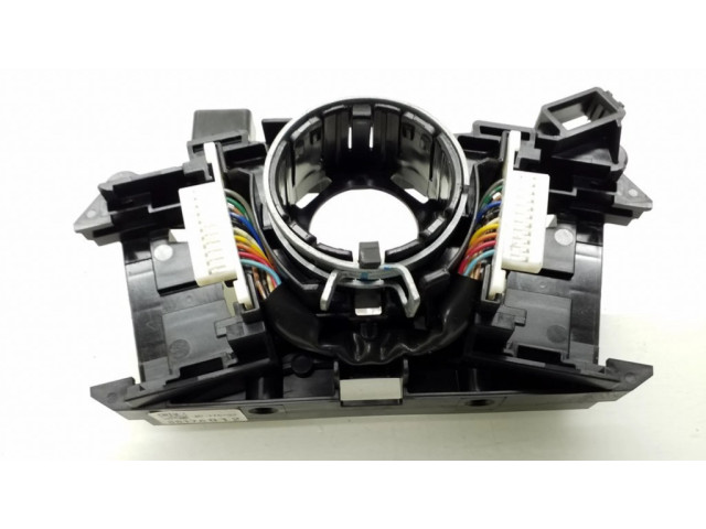 Другая деталь салона