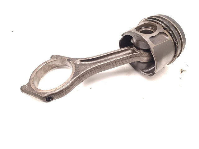 Поршень с шатуном 306DT(AJTDV6) 306DT Jaguar XF